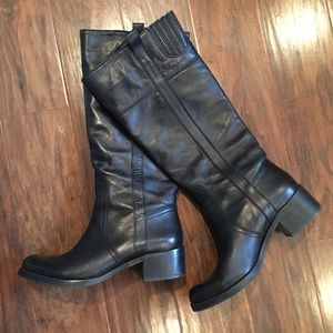 Arturo Chiang leather riding boots